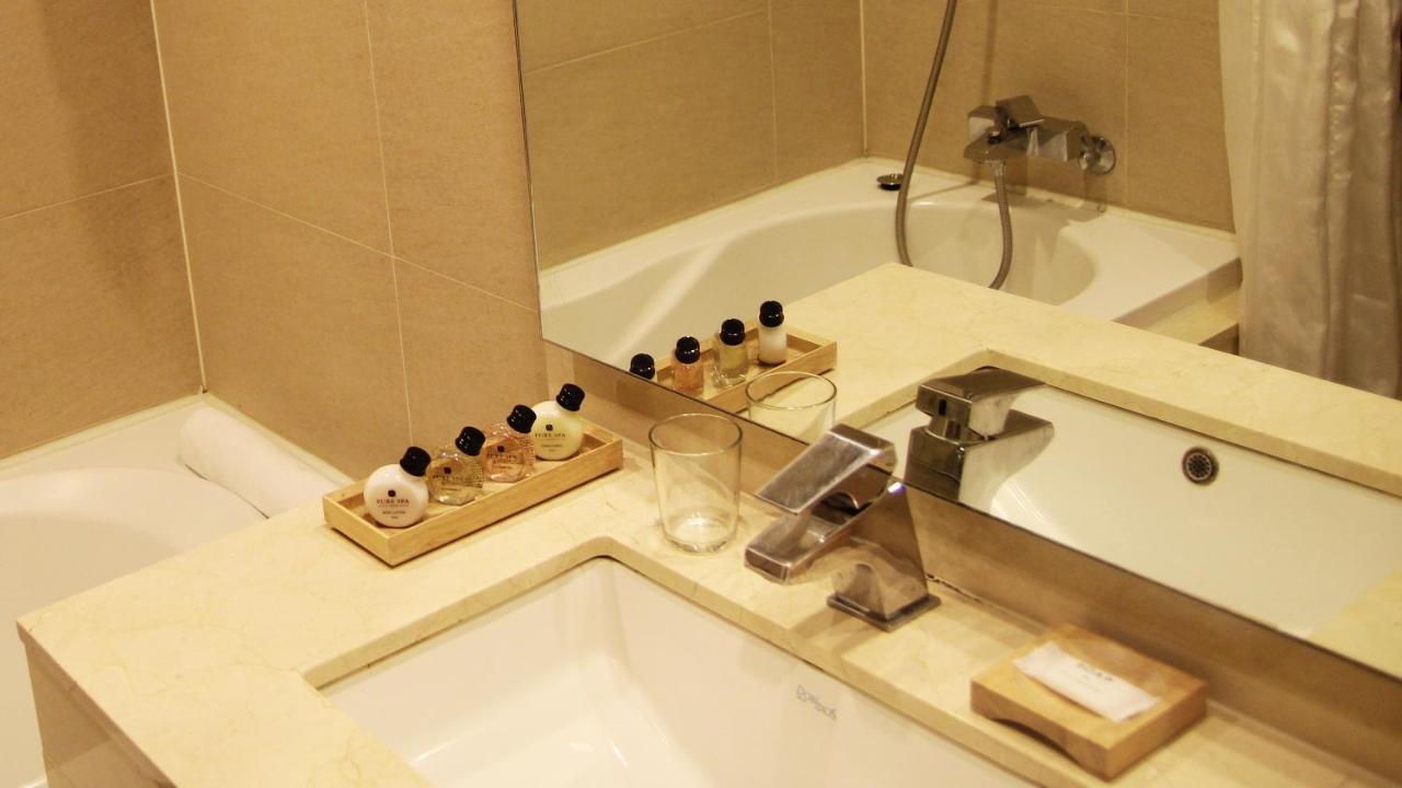 Mohenic Hotel Seoul Myeongdong Exterior foto