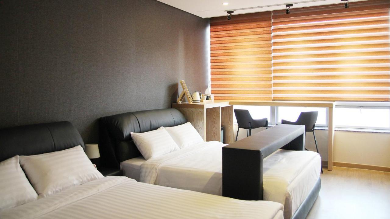 Mohenic Hotel Seoul Myeongdong Exterior foto